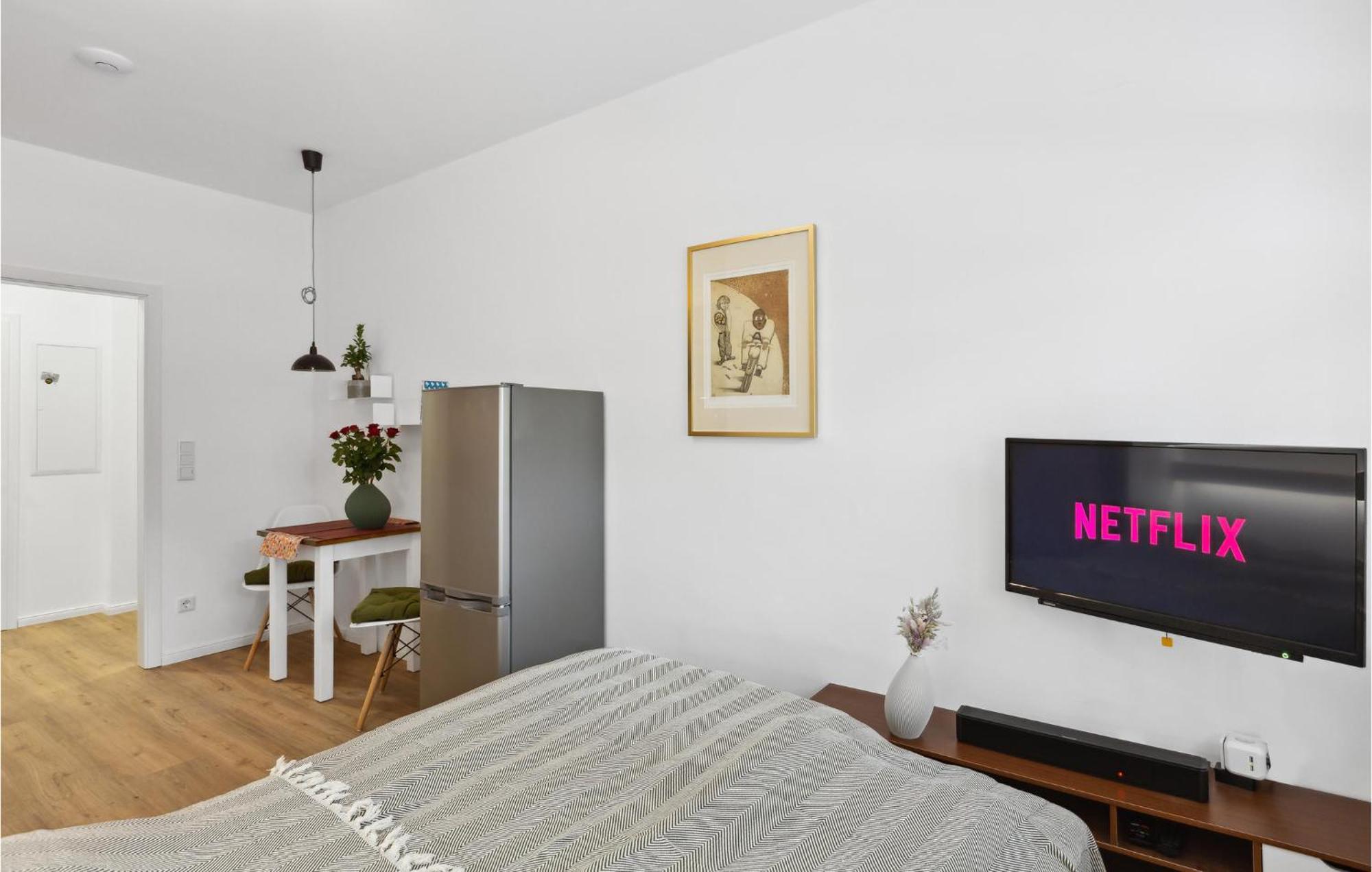 Pet Friendly Apartment In Naumburg With Kitchen Extérieur photo